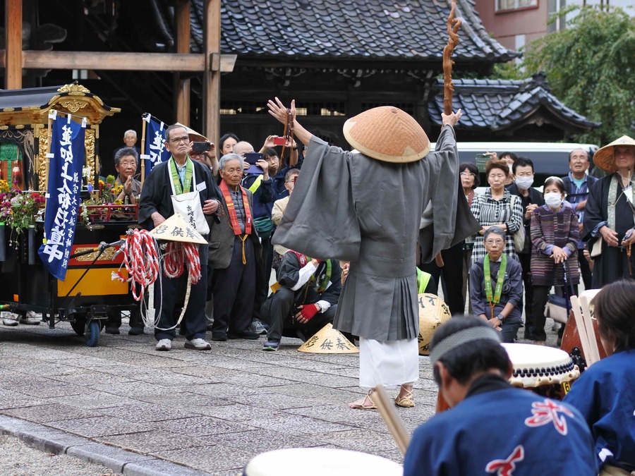 この城端に来た〜る
