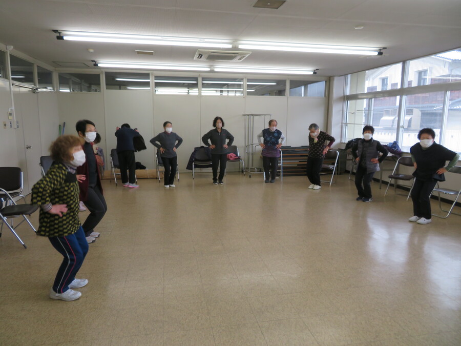 「健康体操」の様子